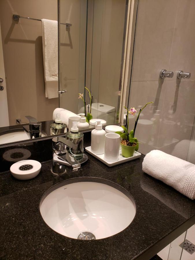 Excelente Flat No Itaim Bibi Apartment Sao Paulo Bagian luar foto